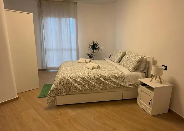 La Loggia Sui Giardini * Mola di Bari